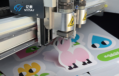 振动刀切割机——不干胶材料能切割吗？